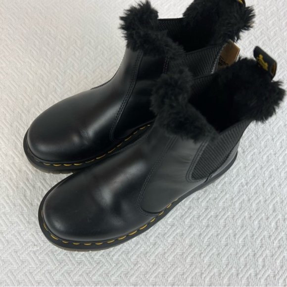 Dr. Martens Women's 2976 Leonore Faux Fur Chelsea Black size 6 - Picture 13 of 13